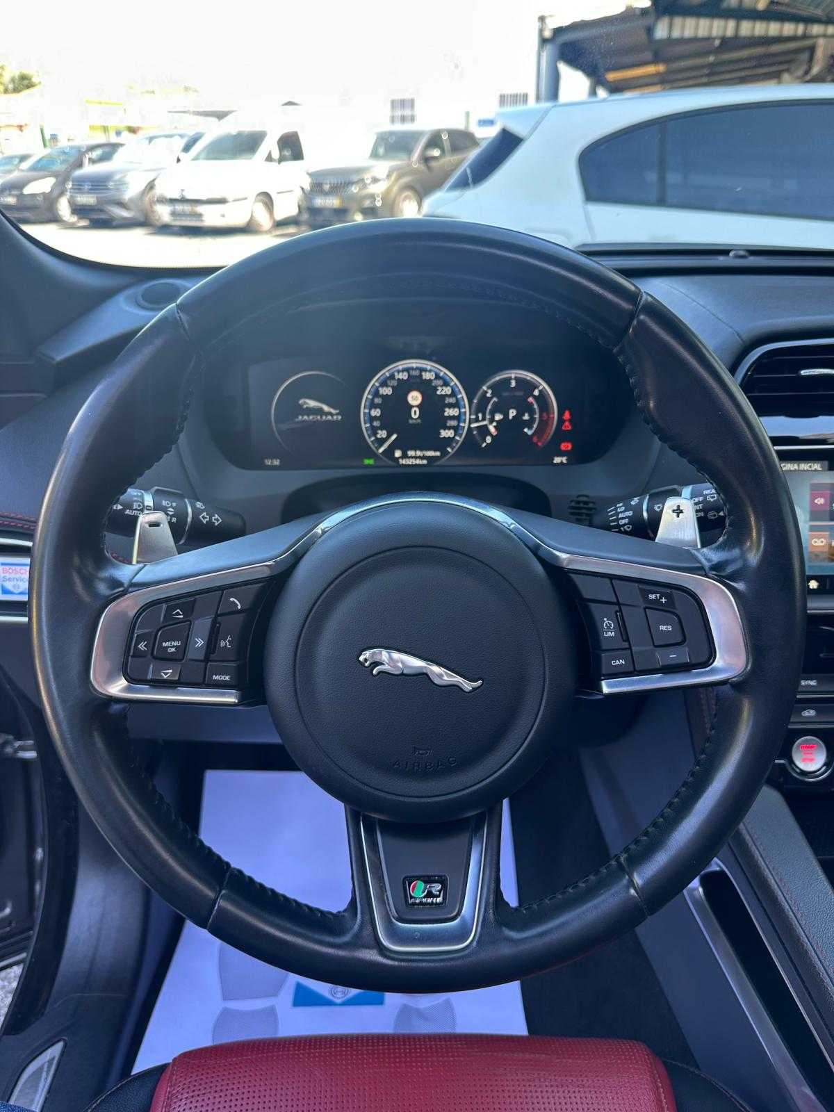 jaguar-f-pace-2016-diesel-1999cc