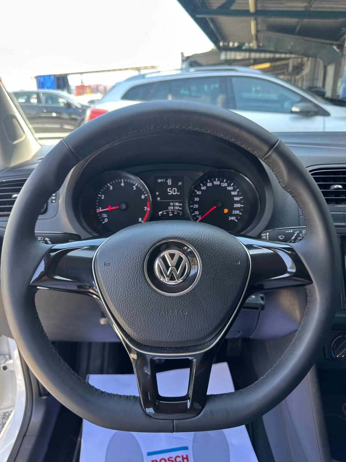 volkswagen-polo-2017-gasolina-999cc