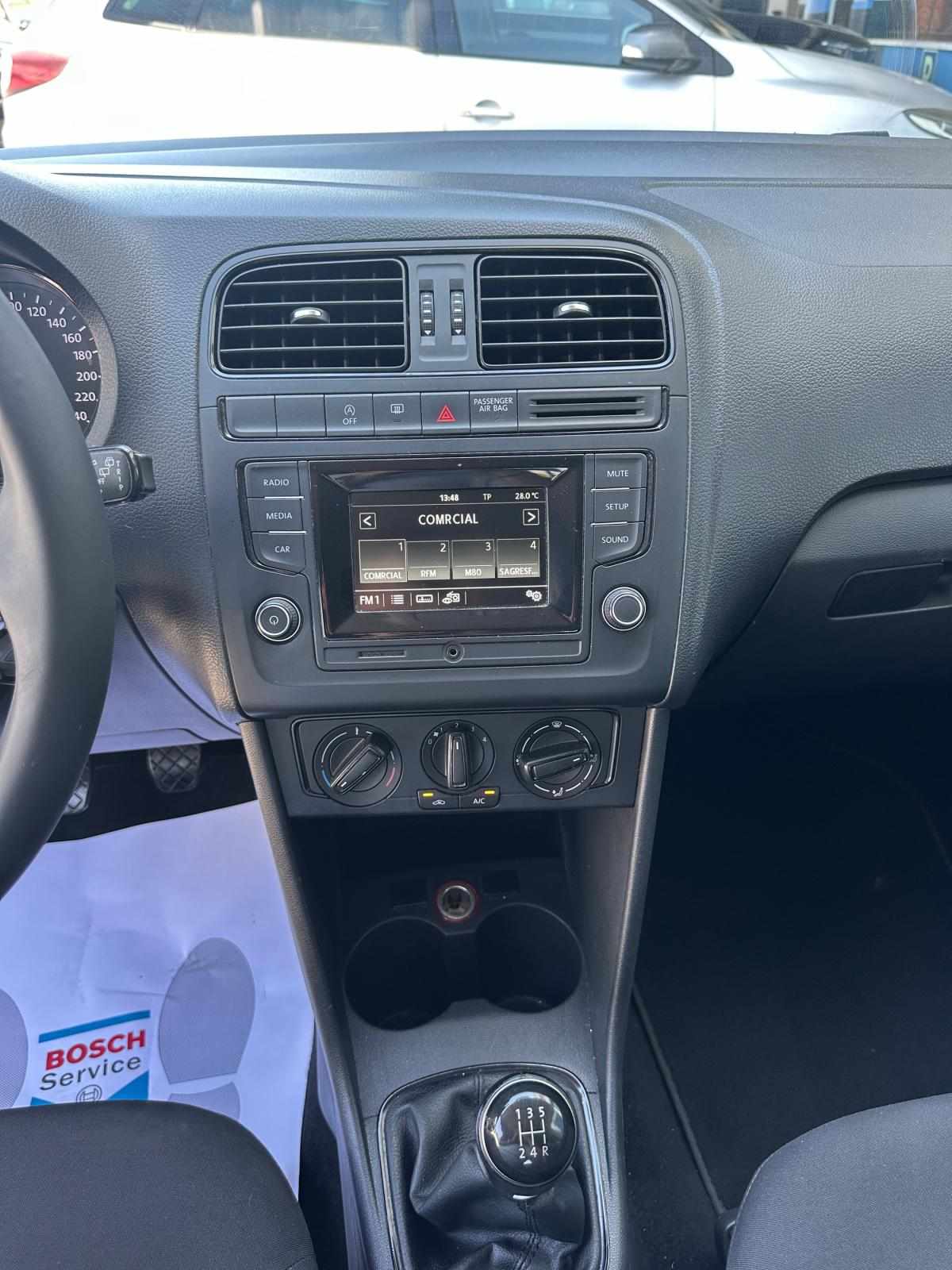 volkswagen-polo-2017-gasolina-999cc