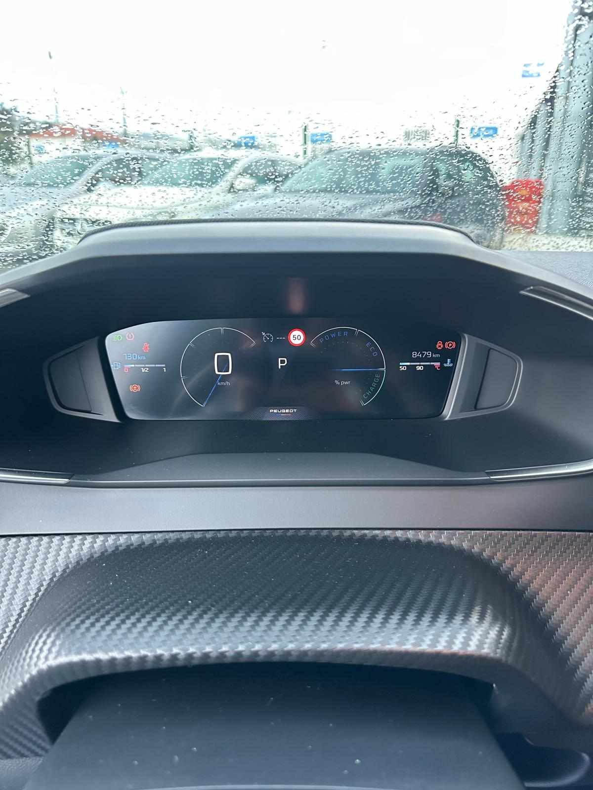 peugeot-208-2025-hibrido-a-gasolina-1199cc