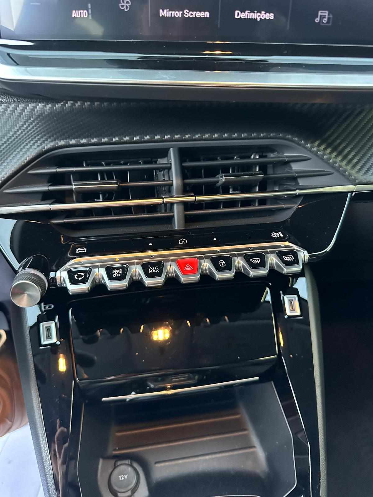 peugeot-208-2025-hibrido-a-gasolina-1199cc