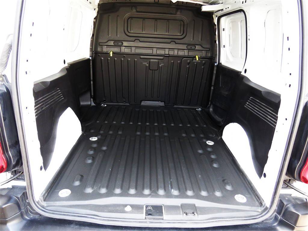 peugeot-partner-2022-diesel-1499cc