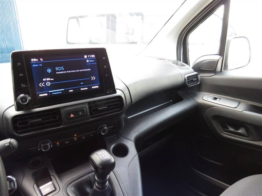 peugeot-partner-2022-diesel-1499cc