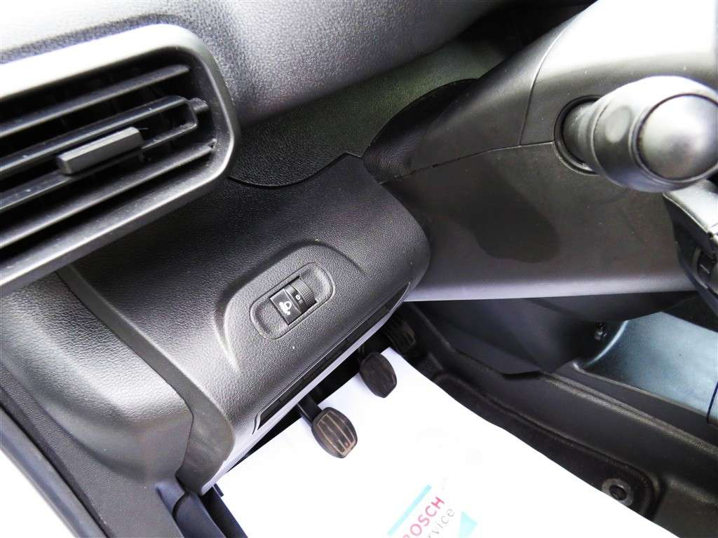 peugeot-partner-2022-diesel-1499cc