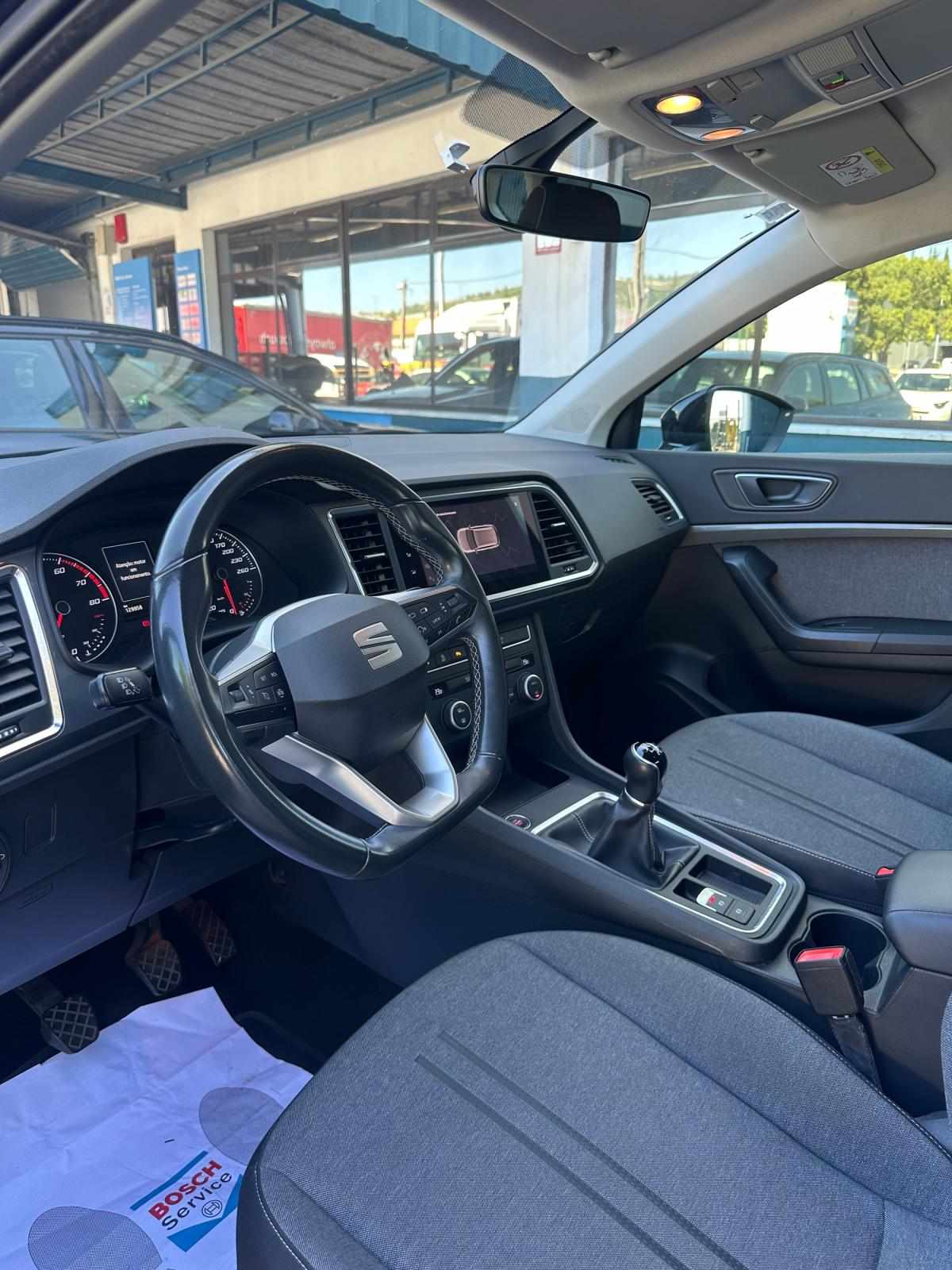 seat-ateca-2022-gasolina-999cc