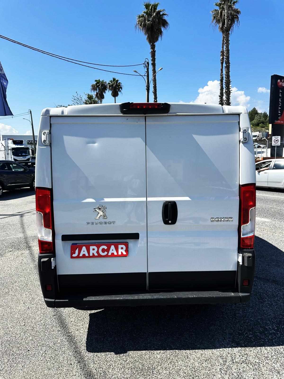 peugeot-boxer-2022-diesel-2179cc
