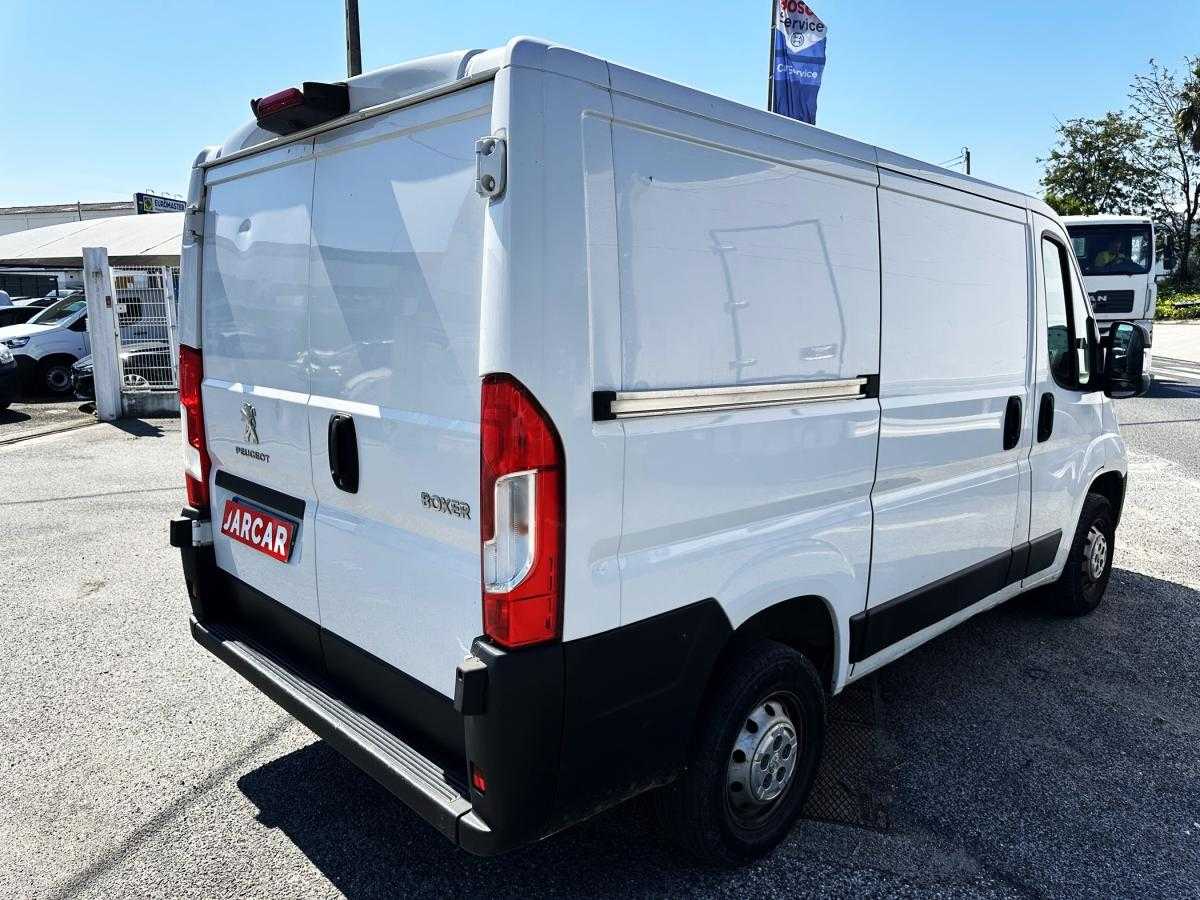 peugeot-boxer-2022-diesel-2179cc