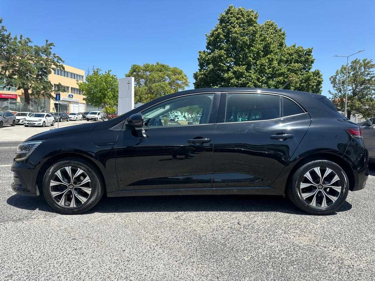 renault-megane-2022-diesel-1461cc