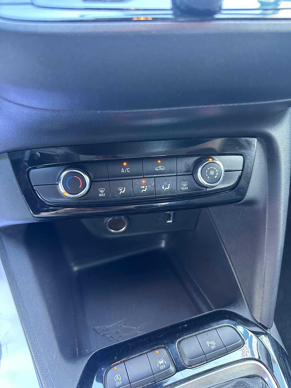 opel-corsa-2023-gasolina-1199cc