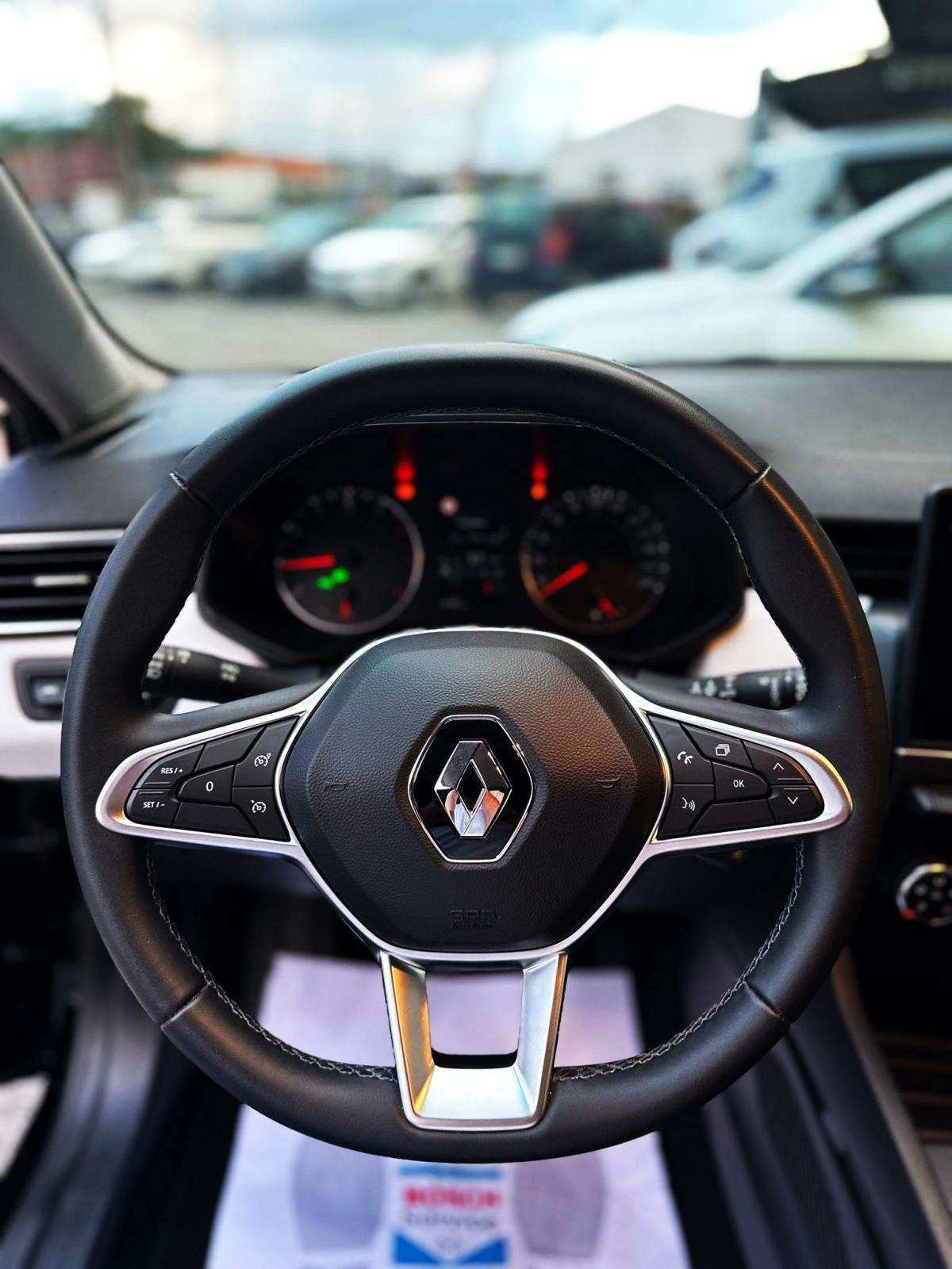 renault-clio-2023-gpl-999cc