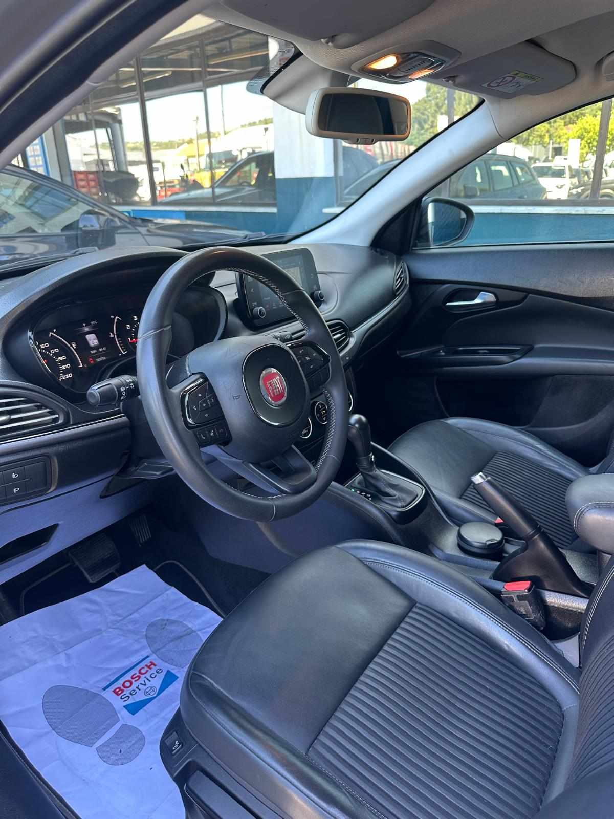 fiat-tipo-station-wagon-2017-diesel-1598cc