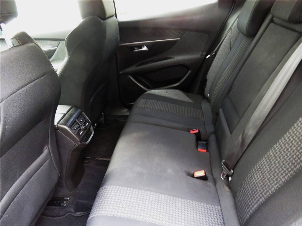 peugeot-3008-2019-diesel-1499cc