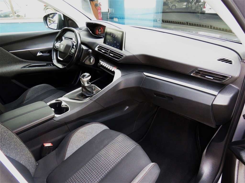 peugeot-3008-2019-diesel-1499cc
