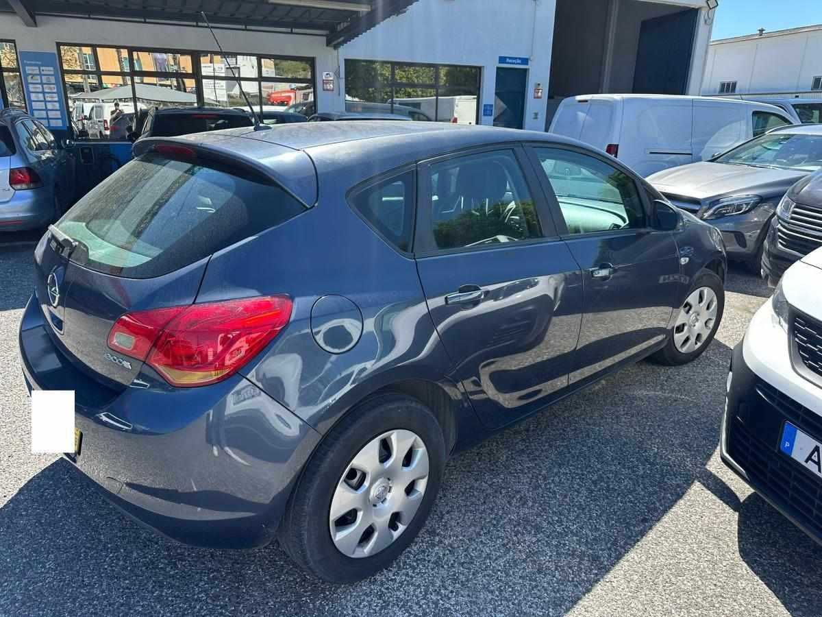 opel-astra-2010-diesel-1248cc