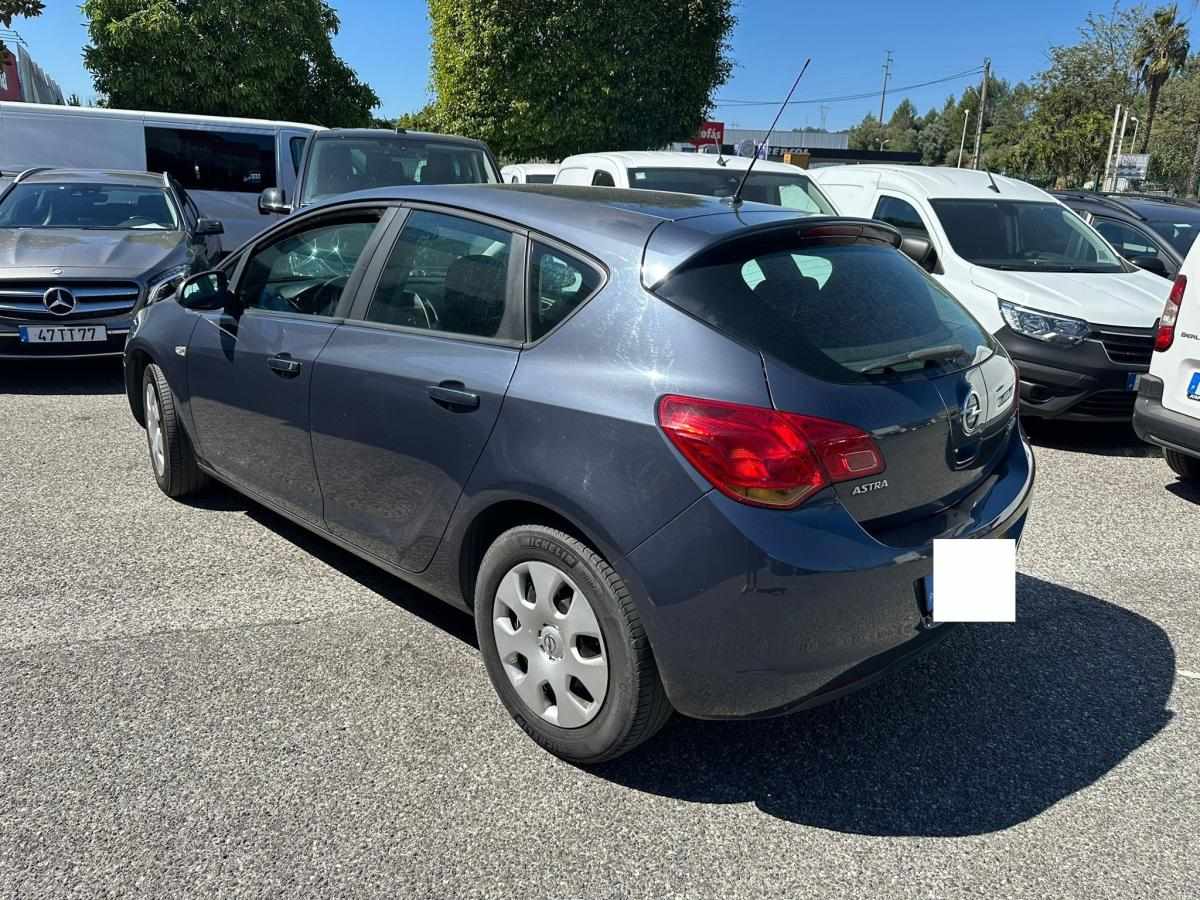 opel-astra-2010-diesel-1248cc