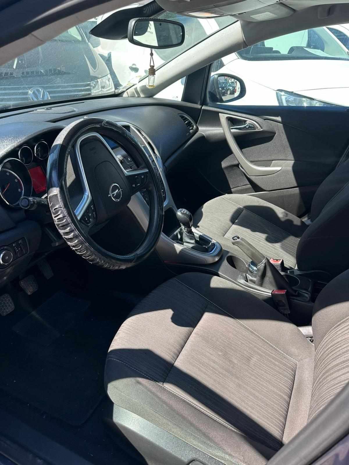 opel-astra-2010-diesel-1248cc