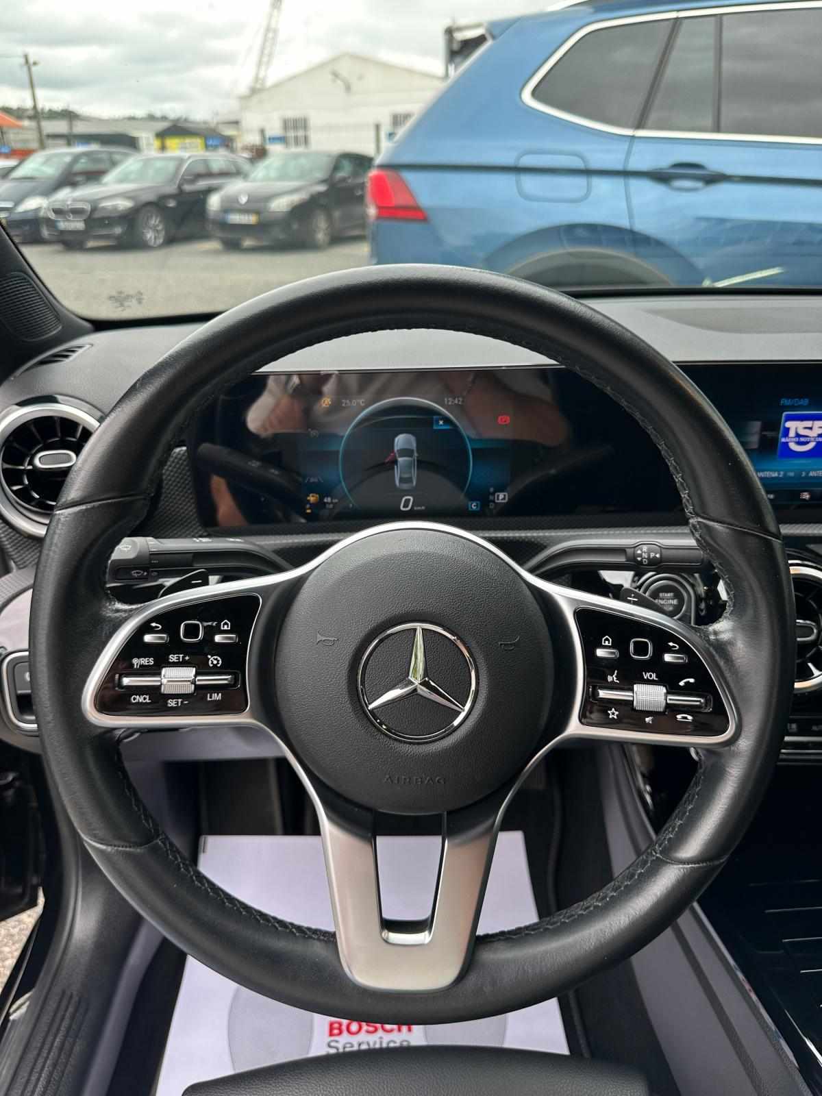 mercedes-benz-classe-a-2022-gasolina-1332cc