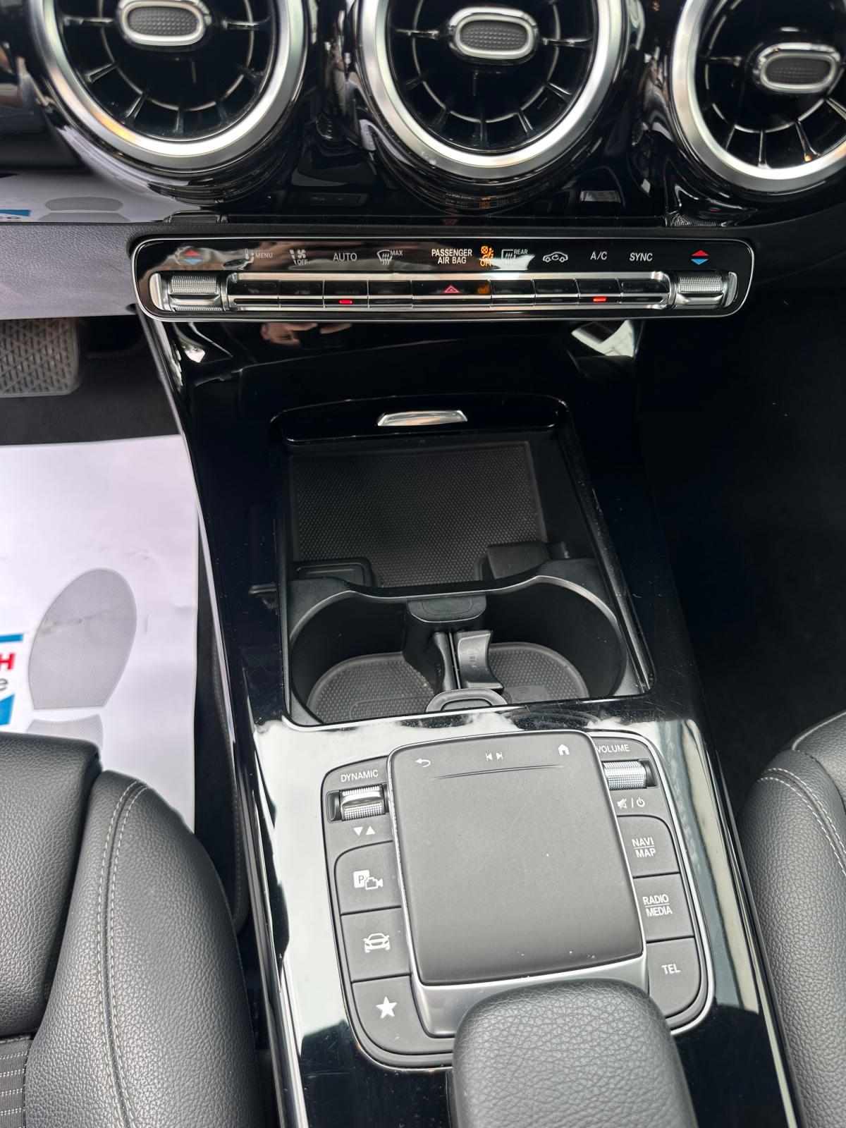 mercedes-benz-classe-a-2022-gasolina-1332cc
