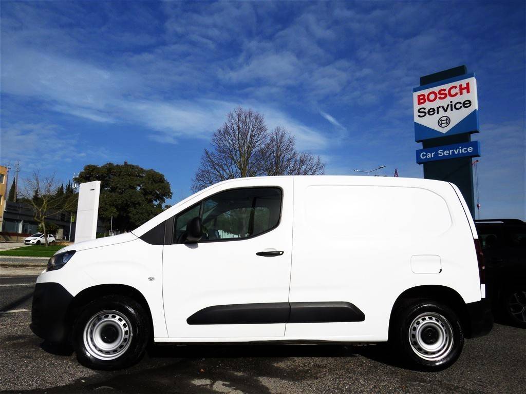 citroen-berlingo-2021-diesel-1499cc
