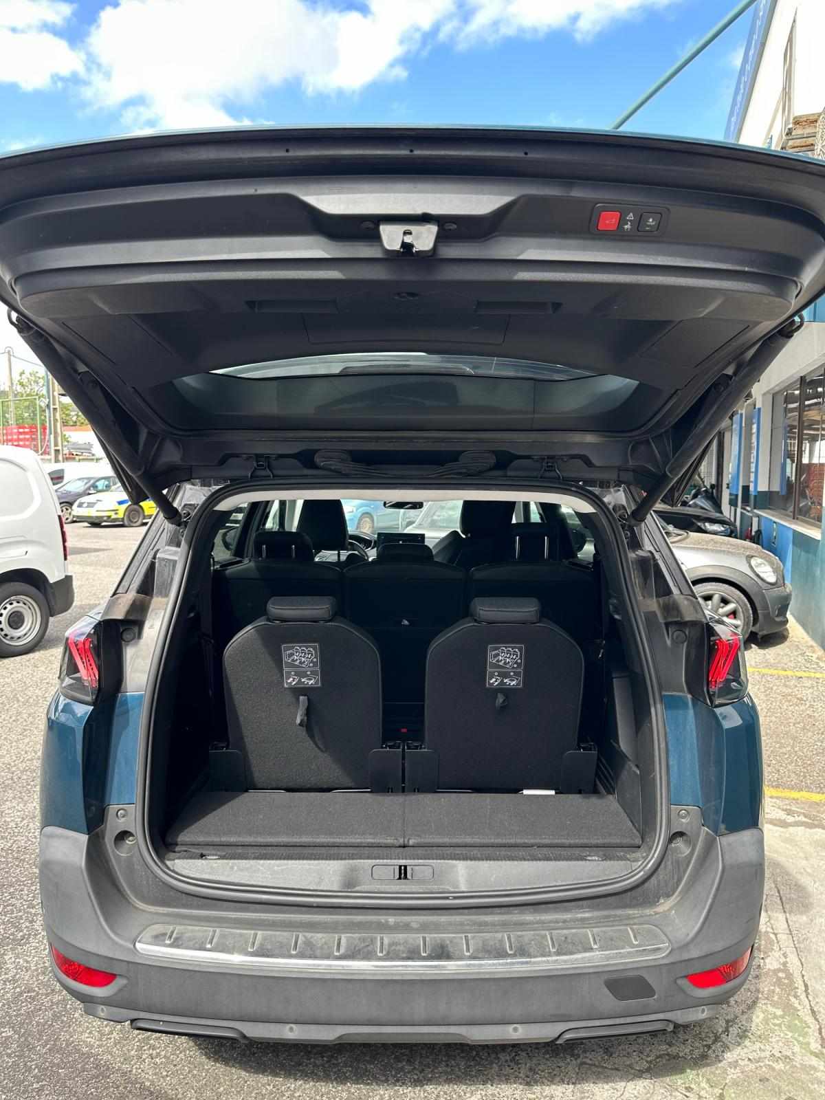 peugeot-5008-2022-diesel-1499cc