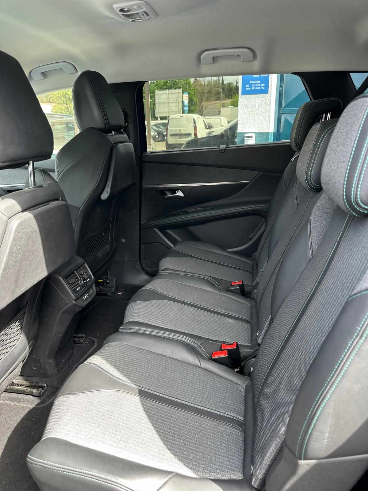 peugeot-5008-2022-diesel-1499cc
