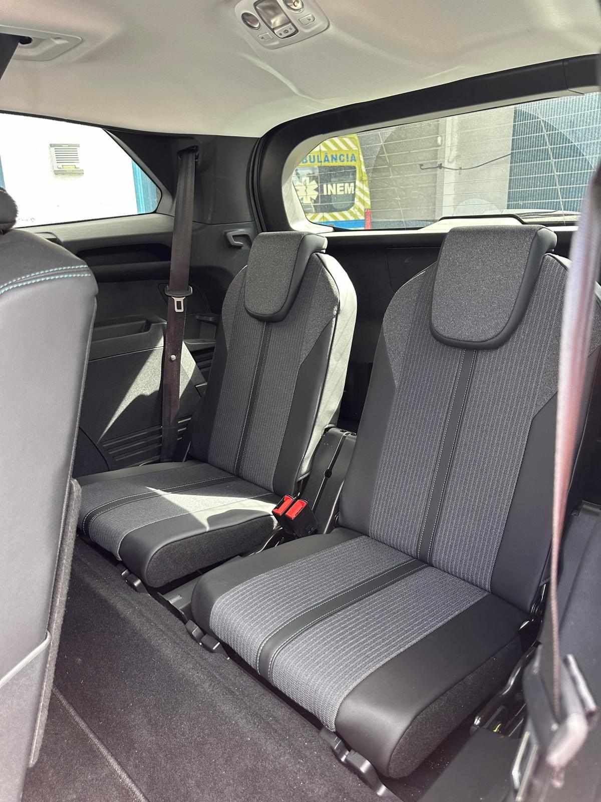 peugeot-5008-2022-diesel-1499cc