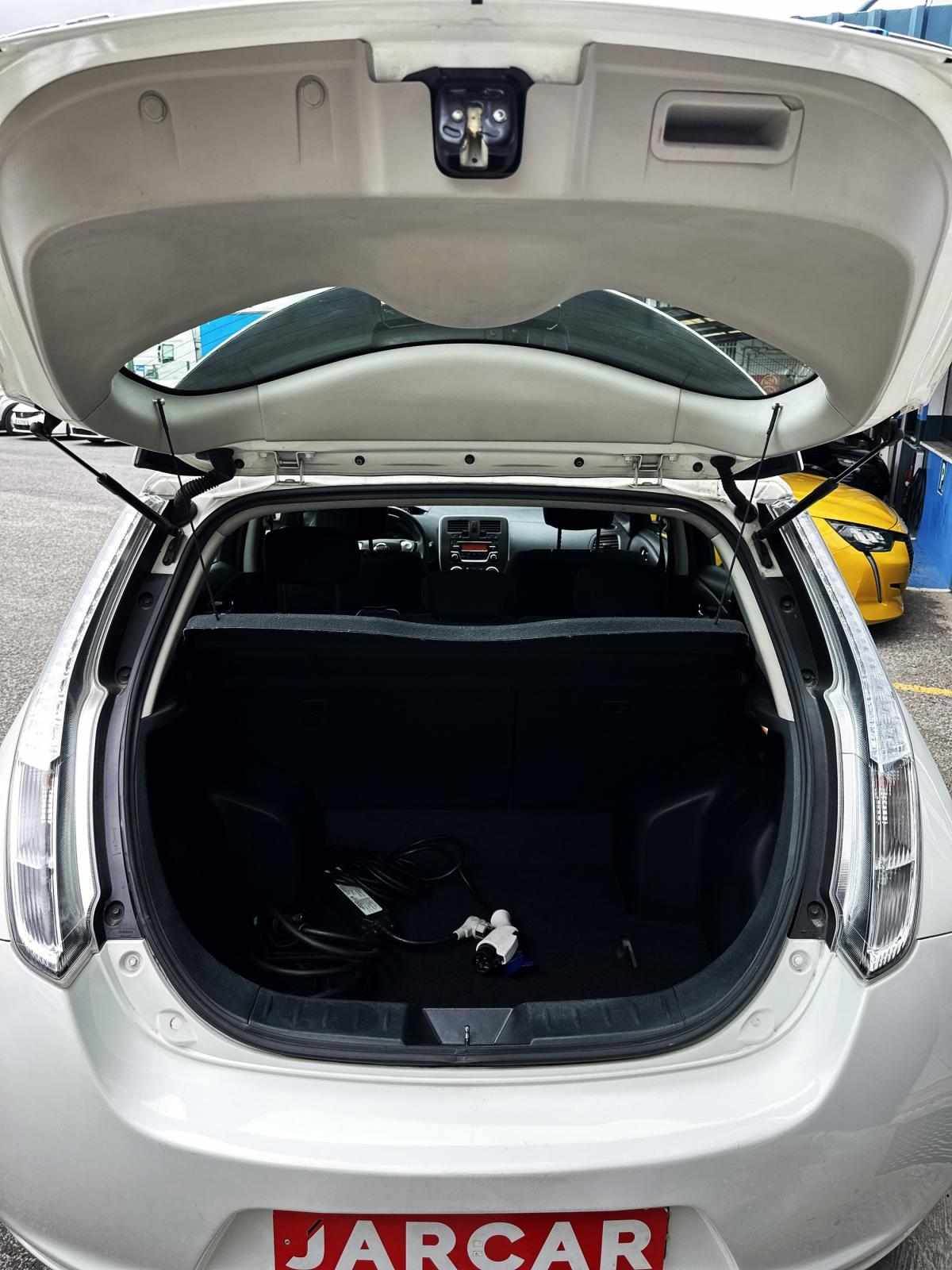 nissan-leaf-2018-eletrico-500cc