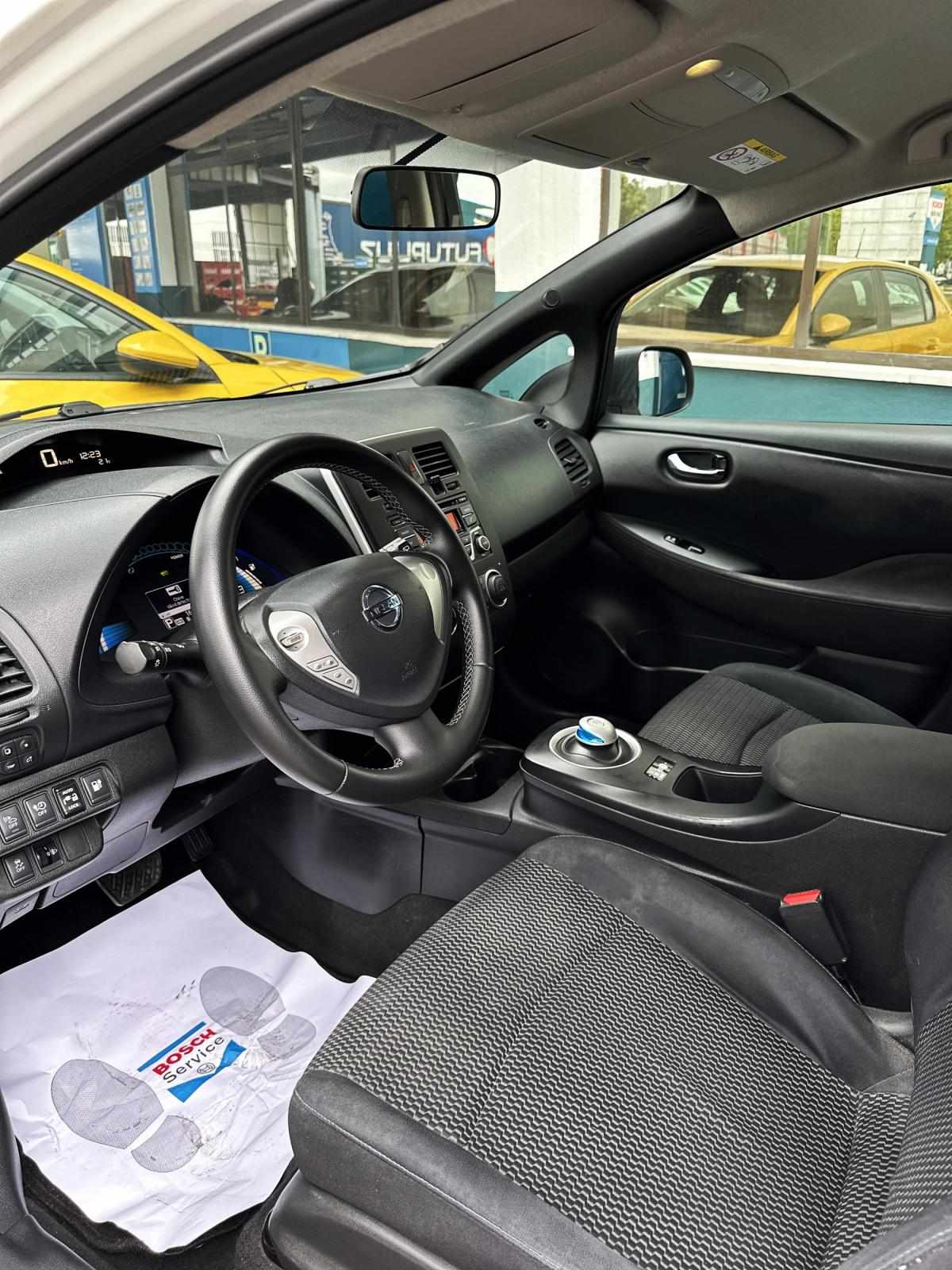 nissan-leaf-2018-eletrico-500cc