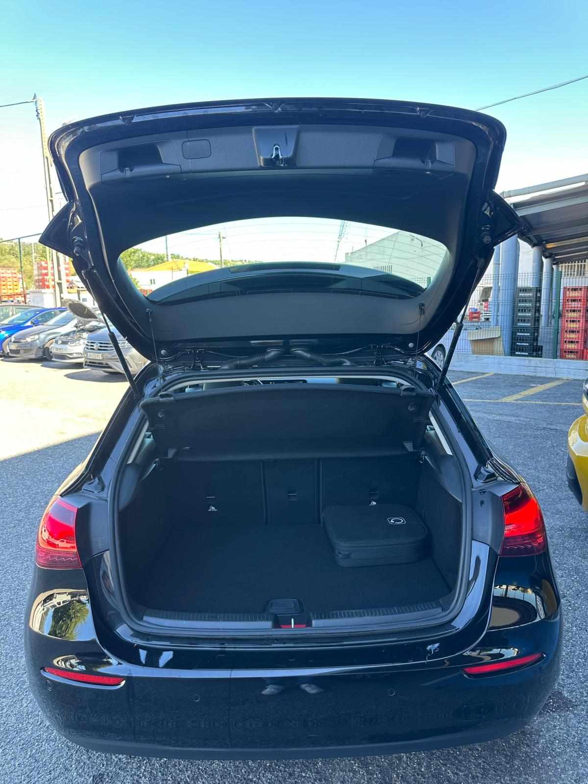 mercedes-benz-classe-a-2025-hibrido-a-gasolina-1332cc