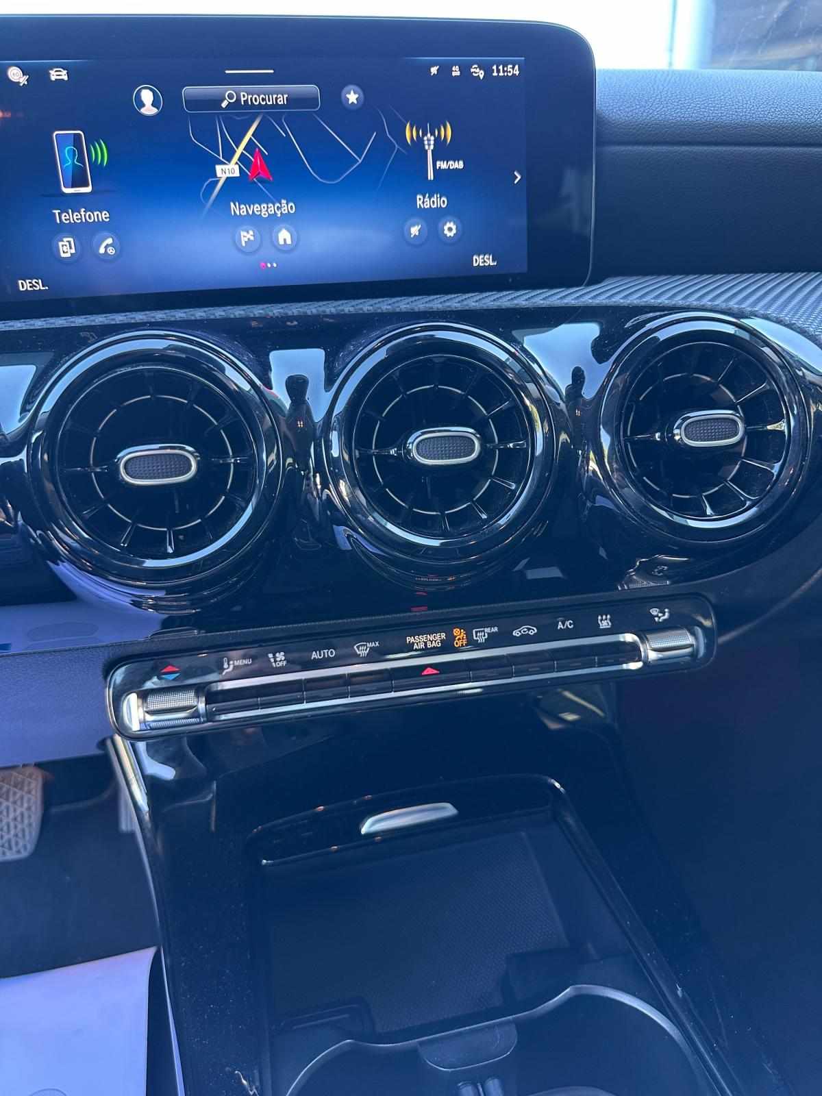 mercedes-benz-classe-a-2025-hibrido-a-gasolina-1332cc