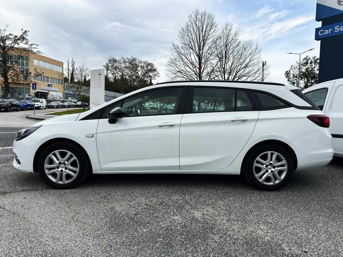 opel-astra-sport-tourer-2022-diesel-1496cc