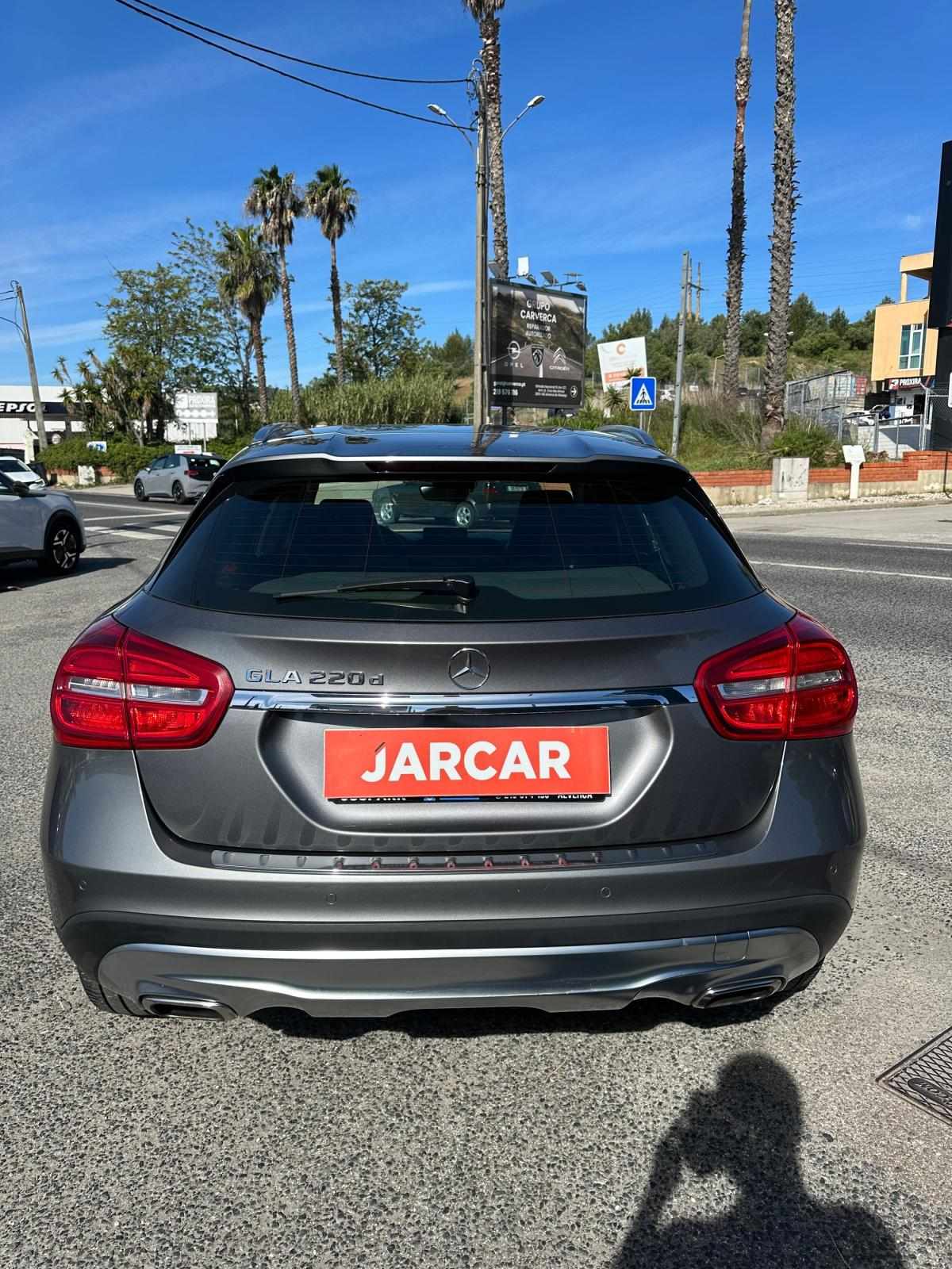 mercedes-benz-gla-2016-diesel-2143cc