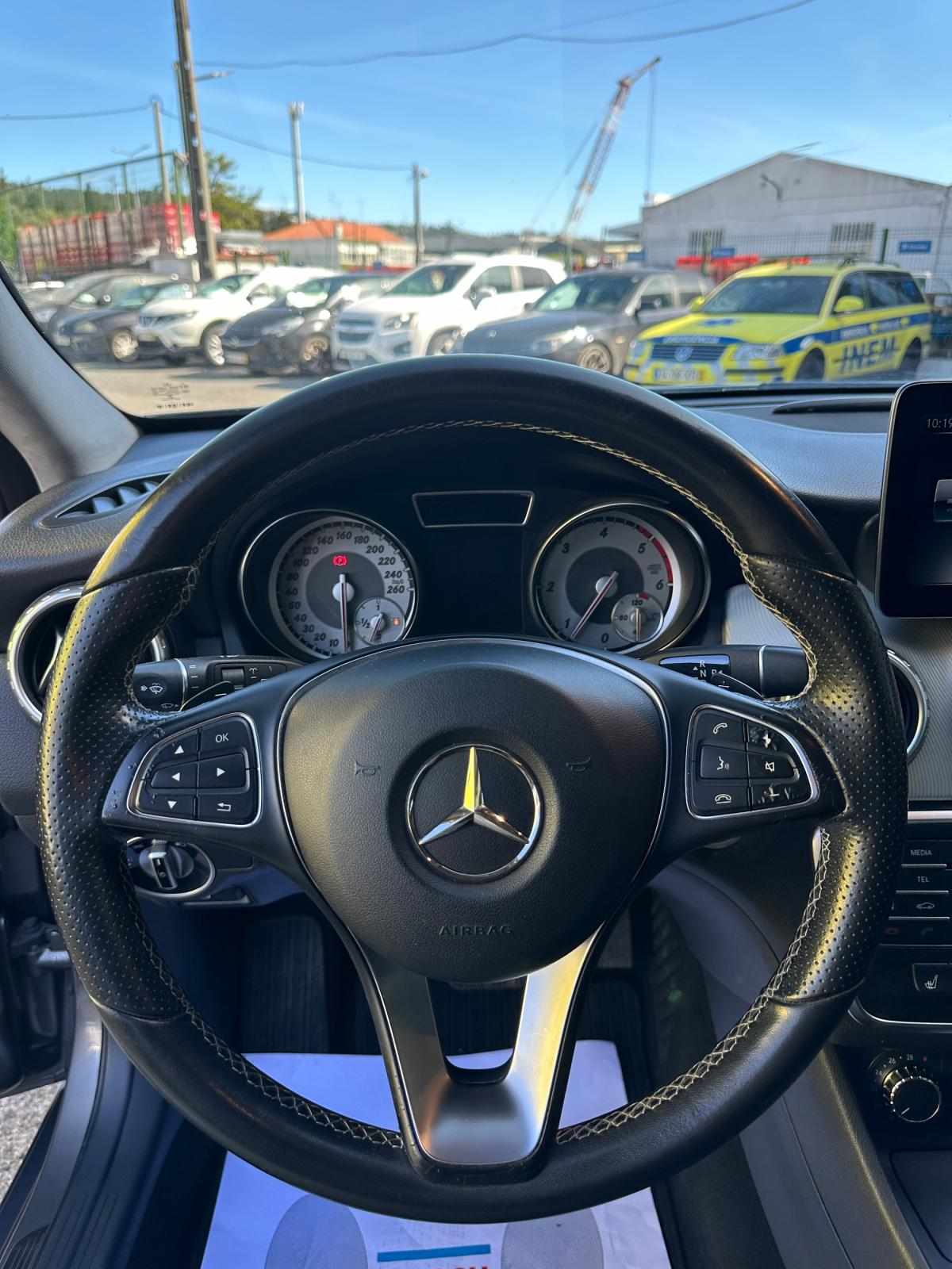 mercedes-benz-gla-2016-diesel-2143cc
