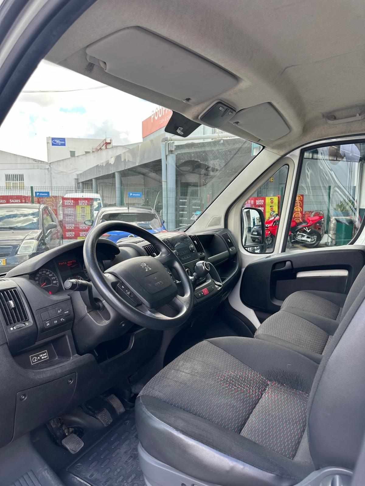 peugeot-boxer-2020-diesel-2179cc