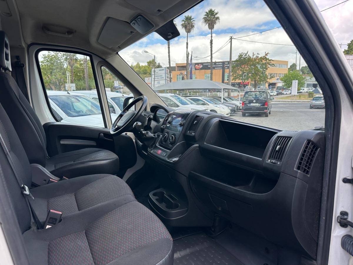 peugeot-boxer-2020-diesel-2179cc