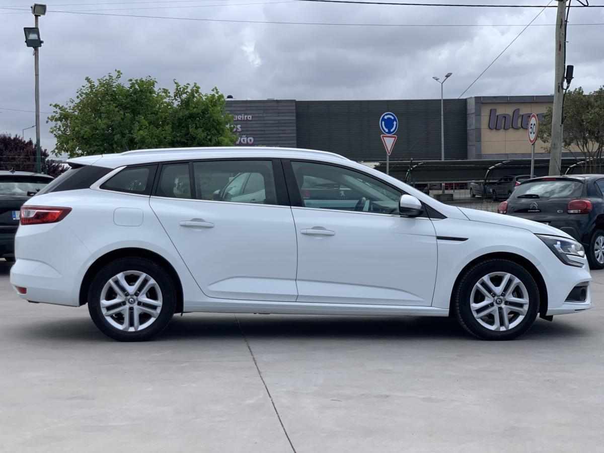 renault-megane-sport-tourer-1-5-dci-2020-diesel-1461cc
