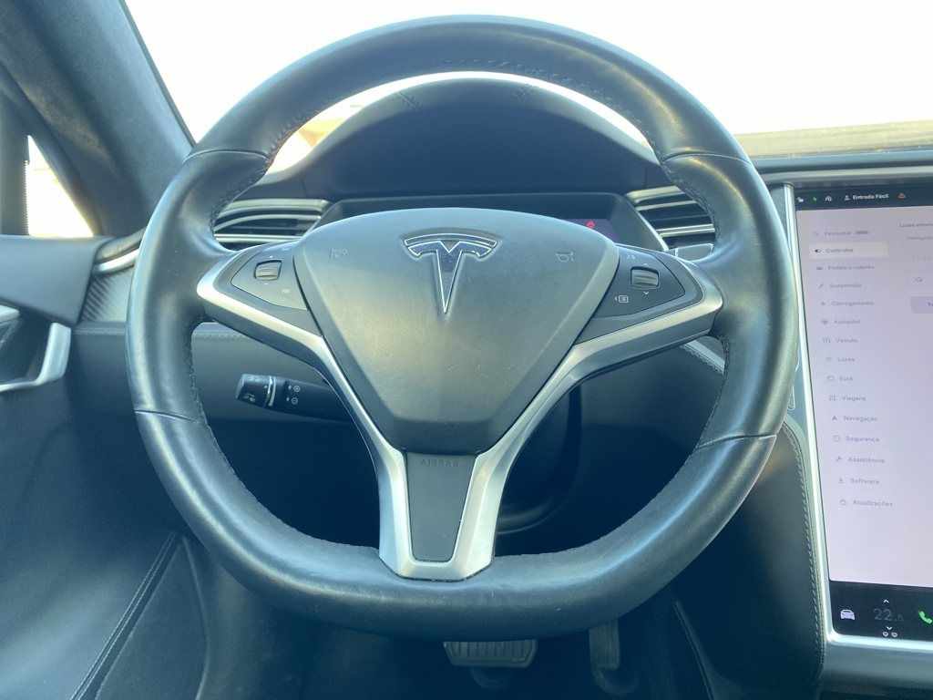 tesla-model-s-2018-eletrico-500cc