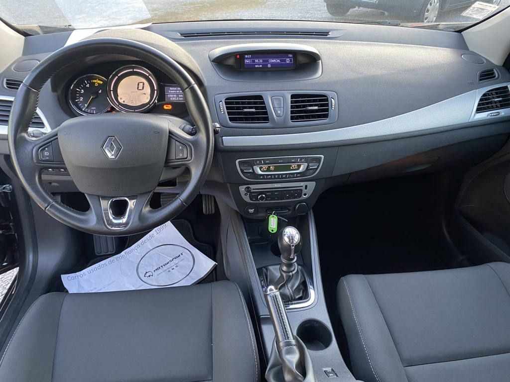 renault-megane-sport-tourer-2014-diesel-1461cc