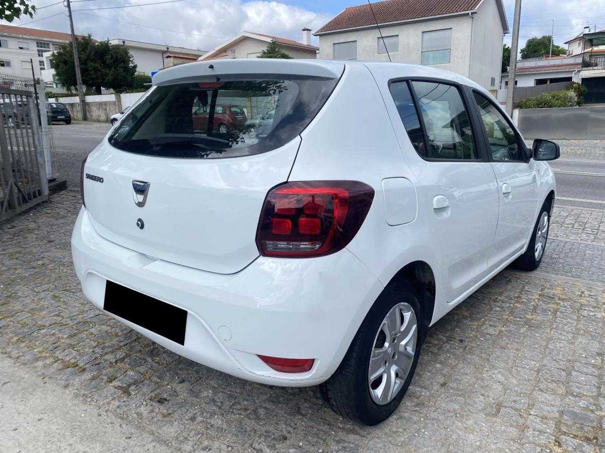dacia-sandero-2019-gasolina-999cc