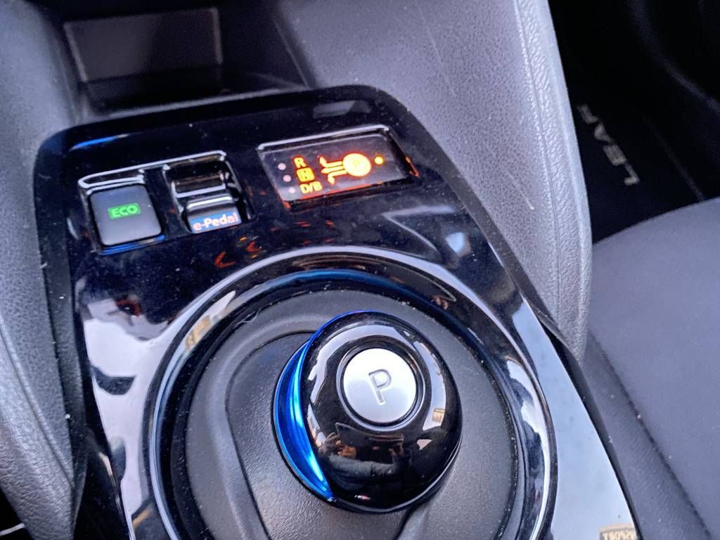 nissan-leaf-2019-eletrico-500cc