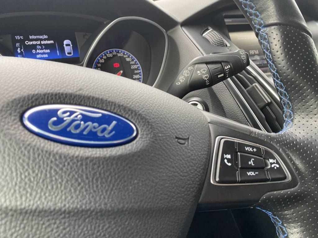 ford-focus-2016-gasolina-2261cc
