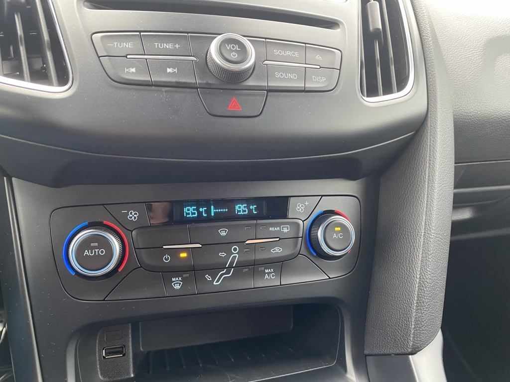ford-focus-2016-gasolina-2261cc