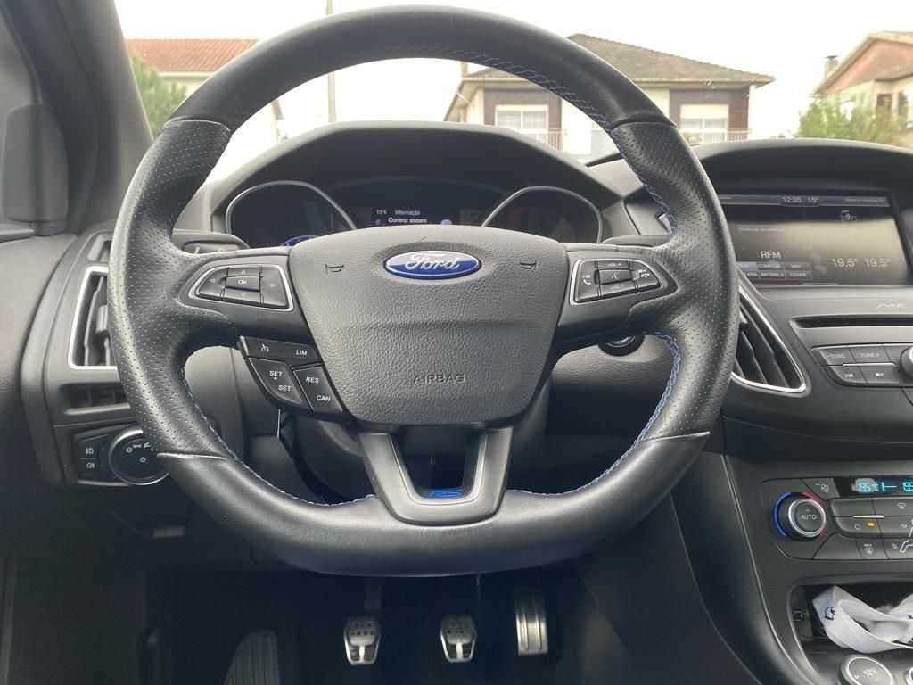 ford-focus-2016-gasolina-2261cc