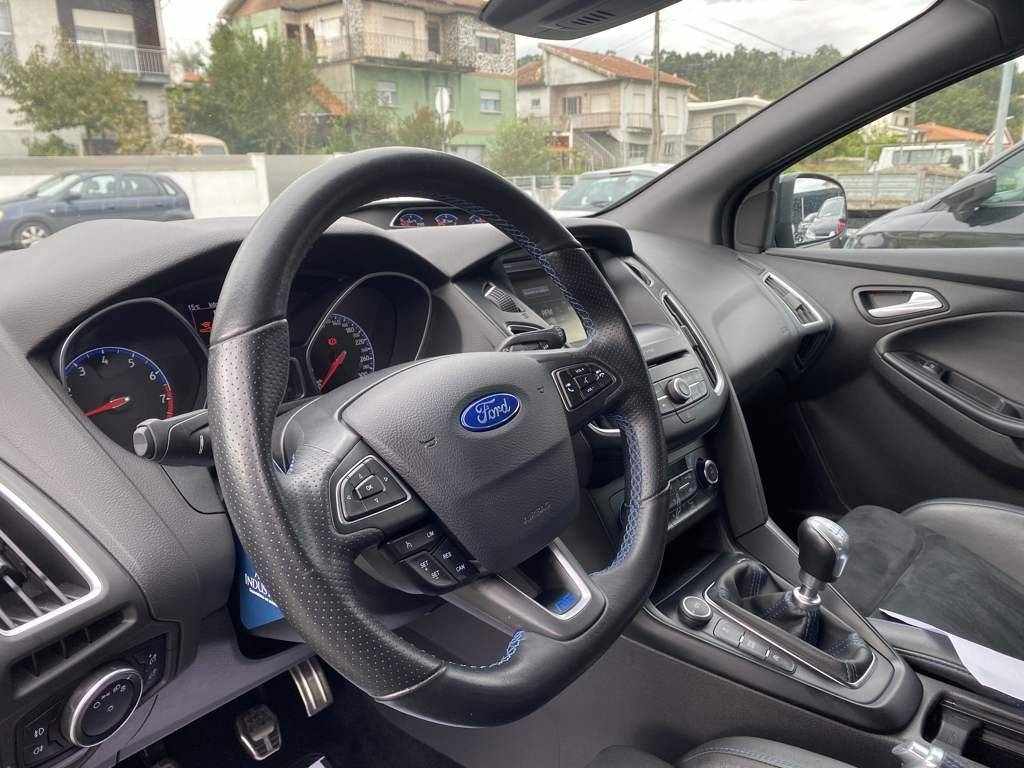 ford-focus-2016-gasolina-2261cc