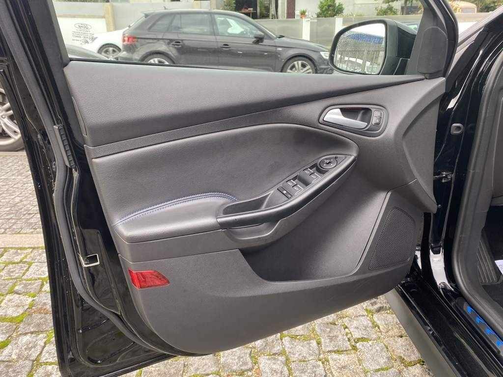 ford-focus-2016-gasolina-2261cc