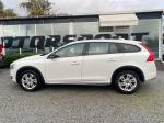 volvo-v60-cross-country-2018-diesel-1969cc