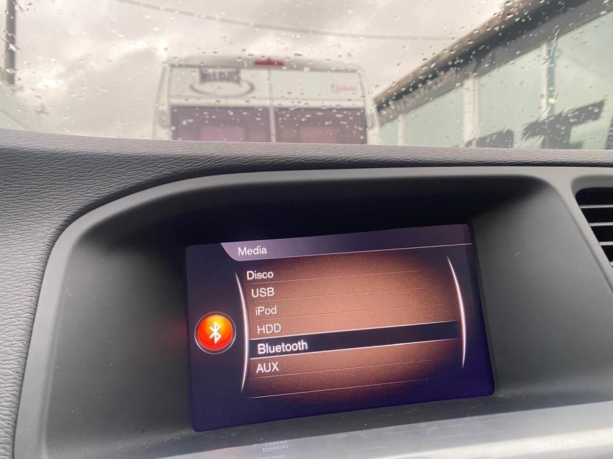 volvo-v60-cross-country-2018-diesel-1969cc