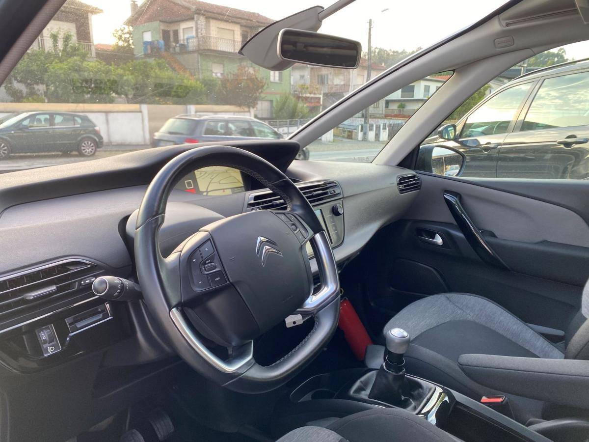 citroen-c4-grand-picasso-2017-diesel-1560cc