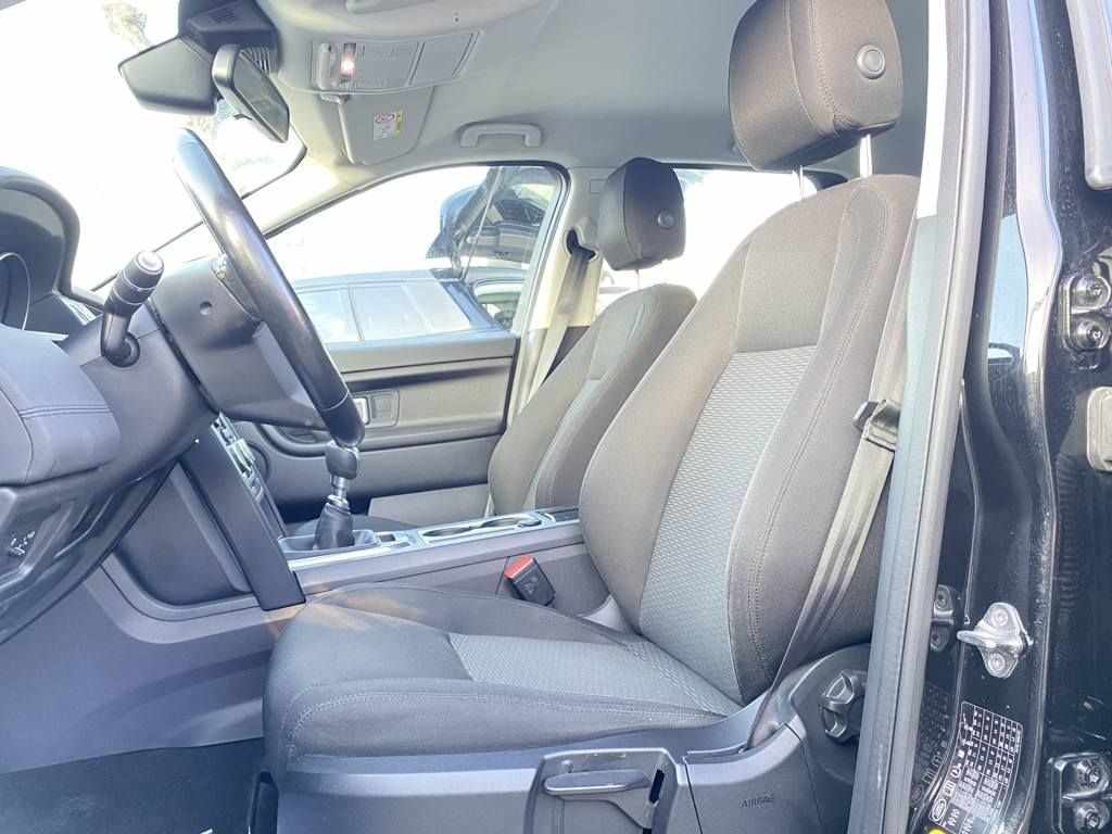 land-rover-discovery-sport-2016-diesel-1999cc