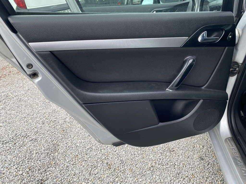 peugeot-407-sw-2009-diesel-1997cc